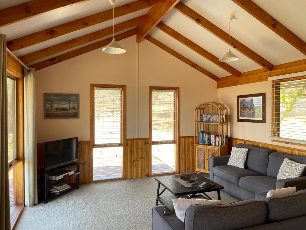 Warby Cottage Wangaratta Extérieur photo